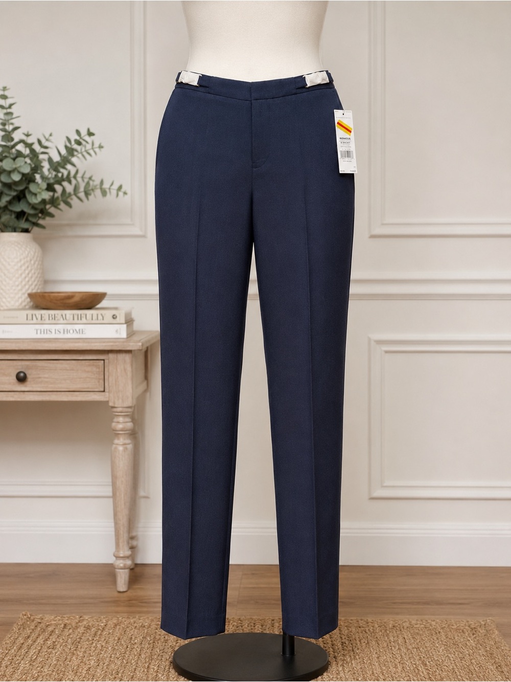 Dana Buchanan Pants Short Length Size 6 NWT Indigo